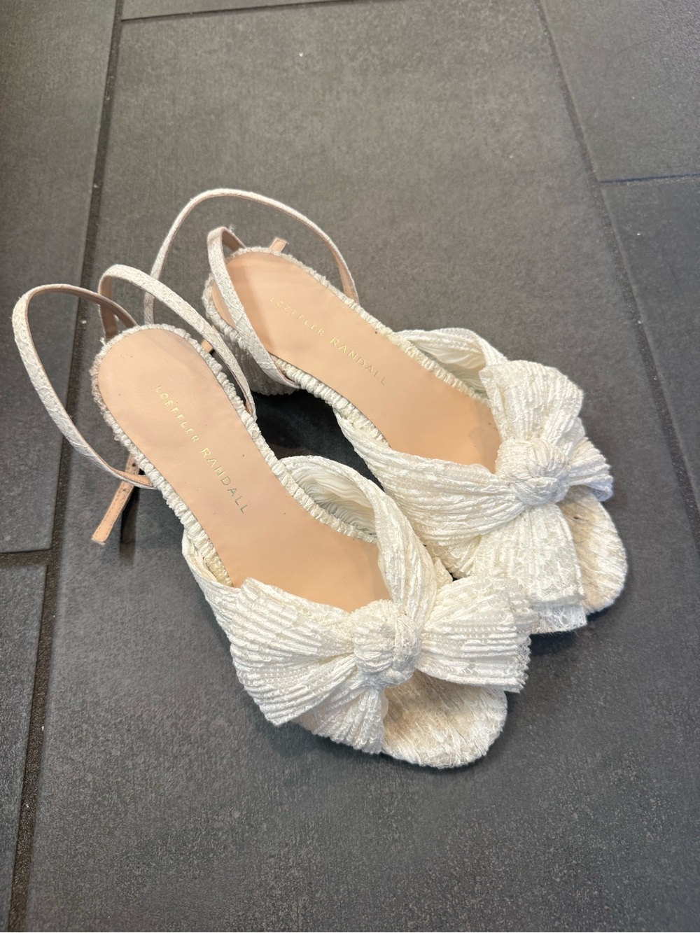 Loeffler Randall Dahlia White Bow Heel